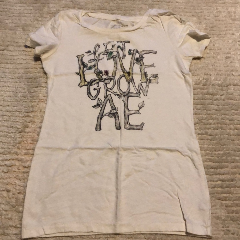 American Eagle tee